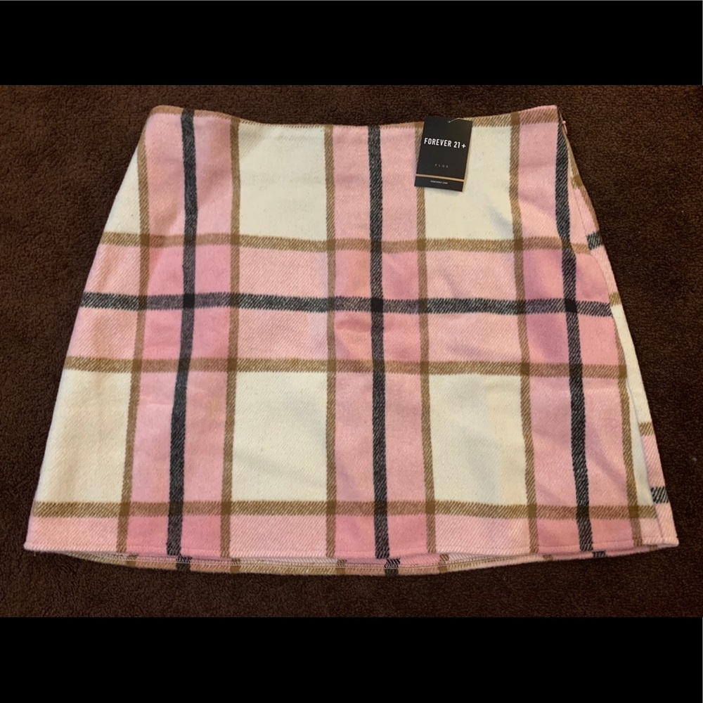 Forever 21+ plus size pink skirt